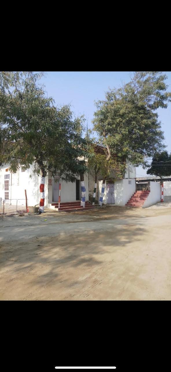 Nature Resort Agra  Eksteriør billede